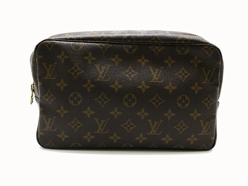 LOUIS VUITTON Trousse Toilette Monogram Interior plating